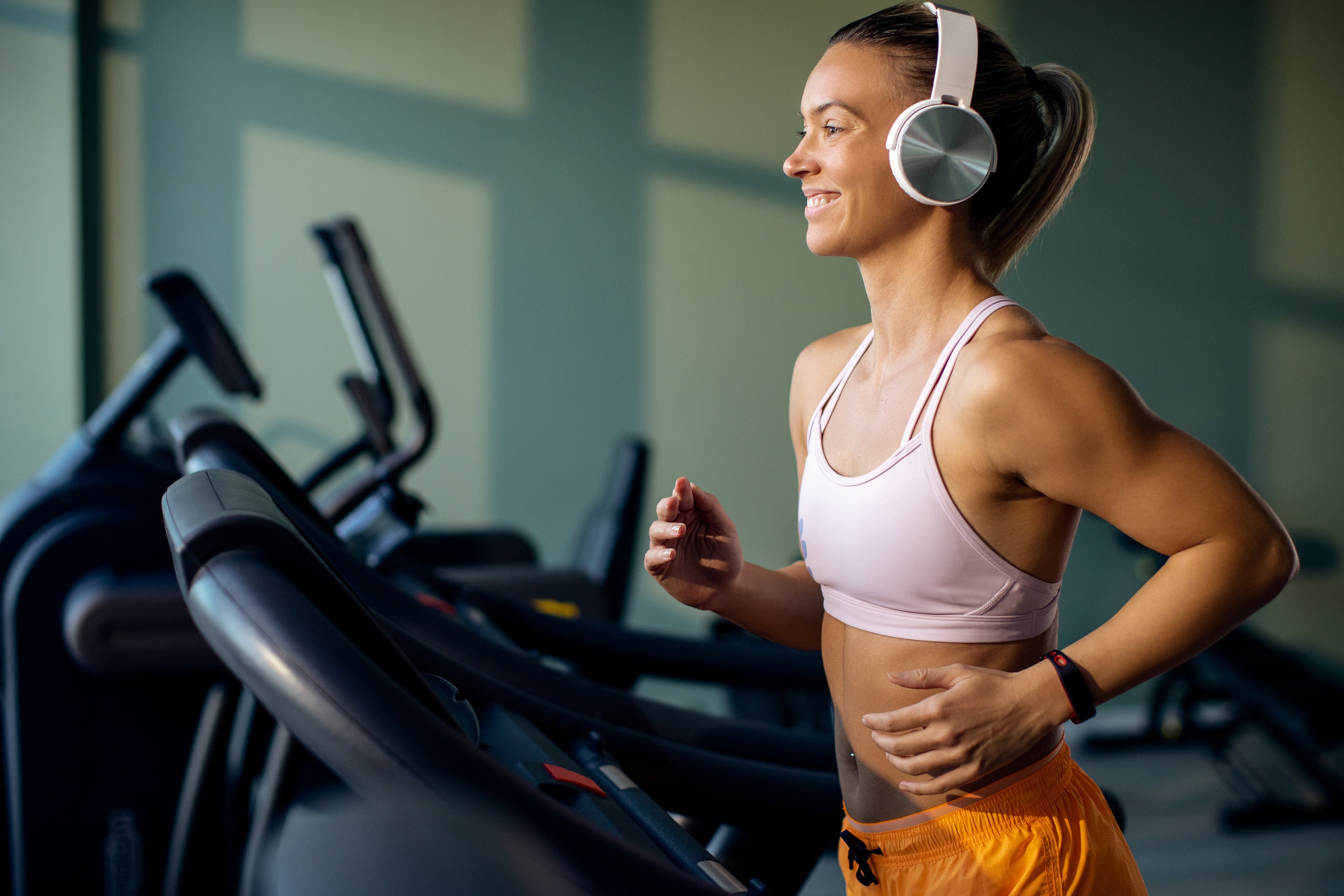 Rotina fit e estilosa: como organizar seu armário fitness de uma vez por todas